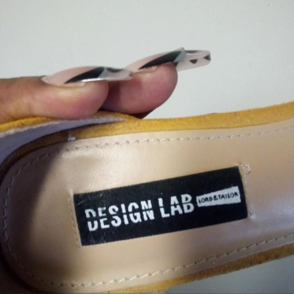 Vintage Lord&TaylorYellow Suede Women's Peep Toe Block Heels Sandals Size 8 - Picture 3 of 7